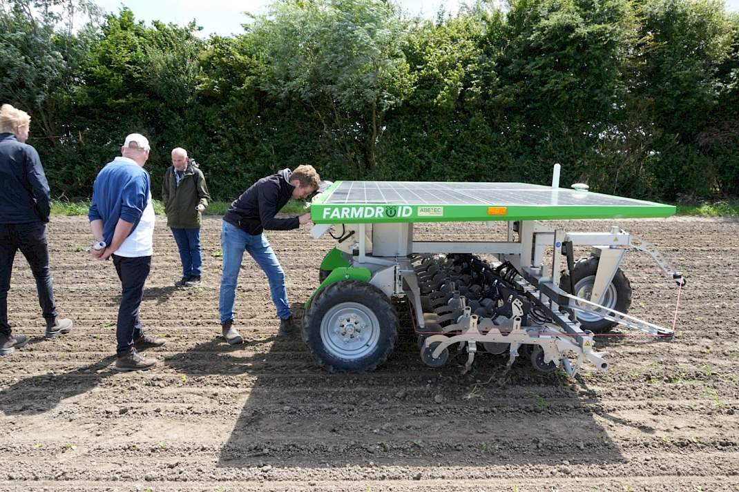 Farmdroid