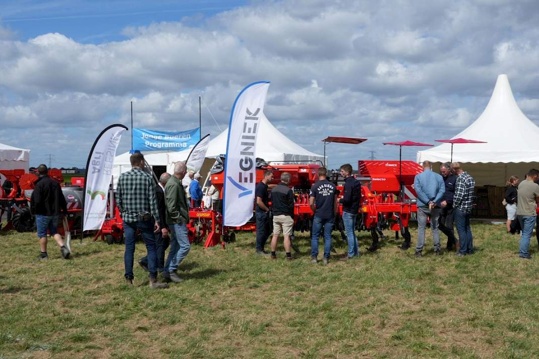 Mechanisatie op de Aardappeldemodag