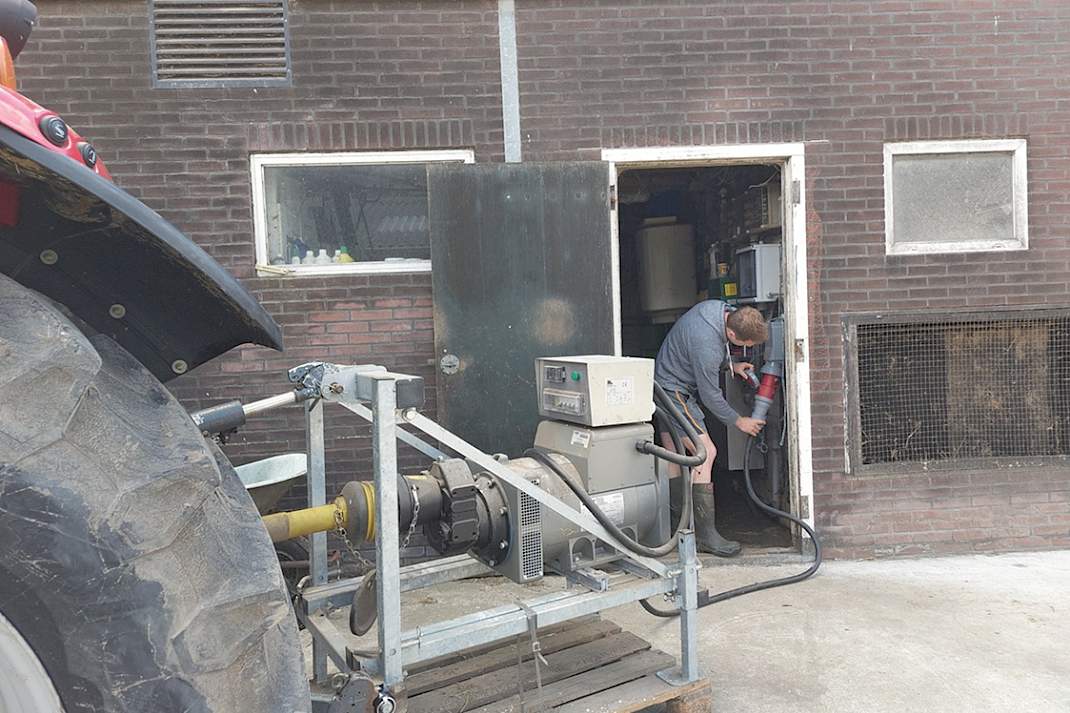 Aggregaat als noodvoorziening op melkveebedrijf