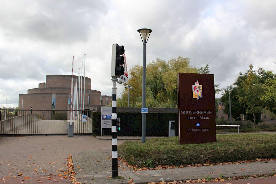 Het provinciehuis in Limburg