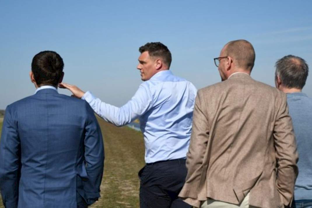 Akkerbouwer Maarten Leune schakelt familiebedrijf om met steun van IDL