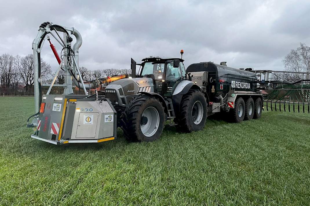 SyreN-systeem tijdens uitrijden van drijfmest