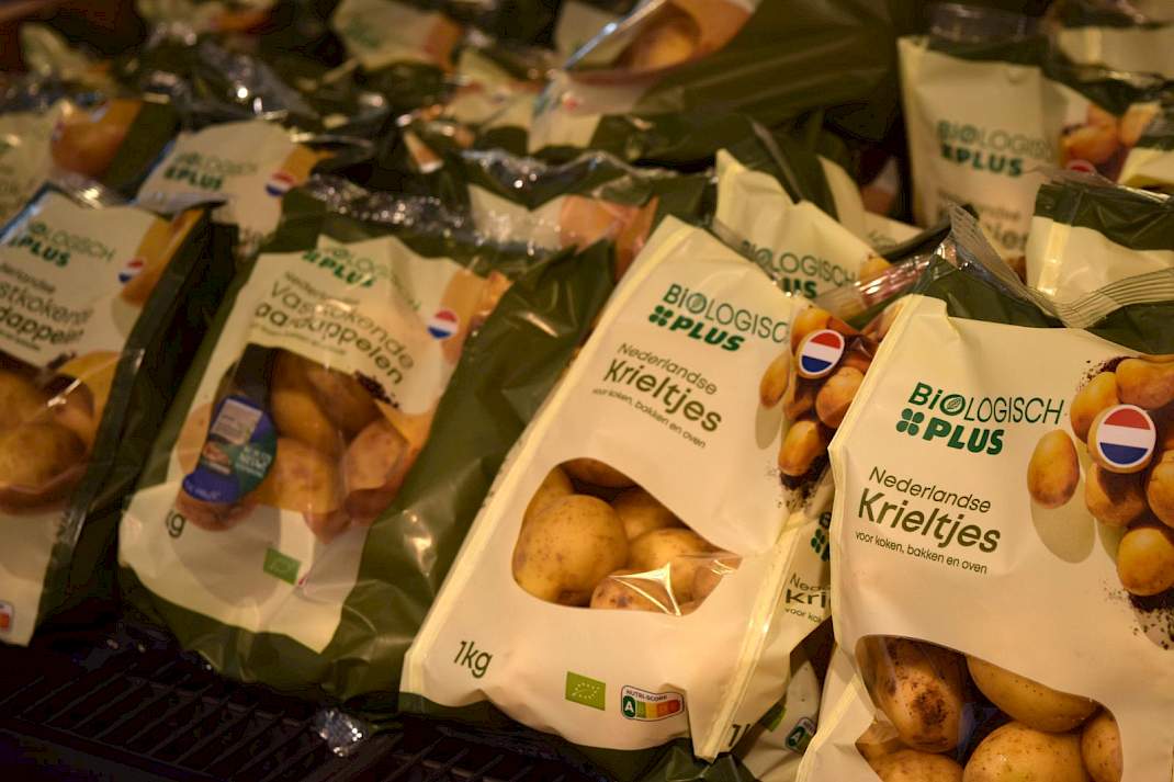 Biologische aardappelen in de supermarkt