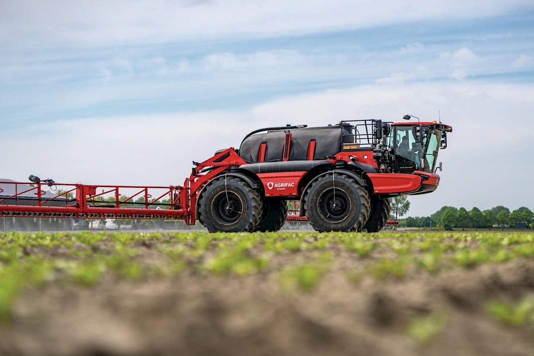 Agrifac zelfrijdende veldspuit