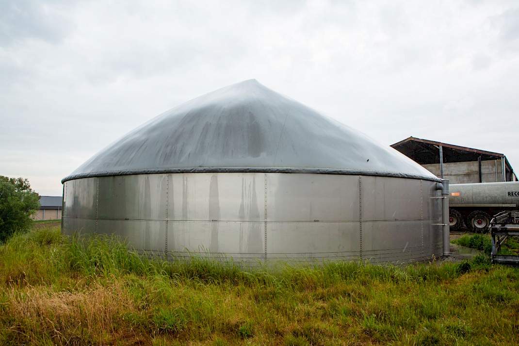 mest silo