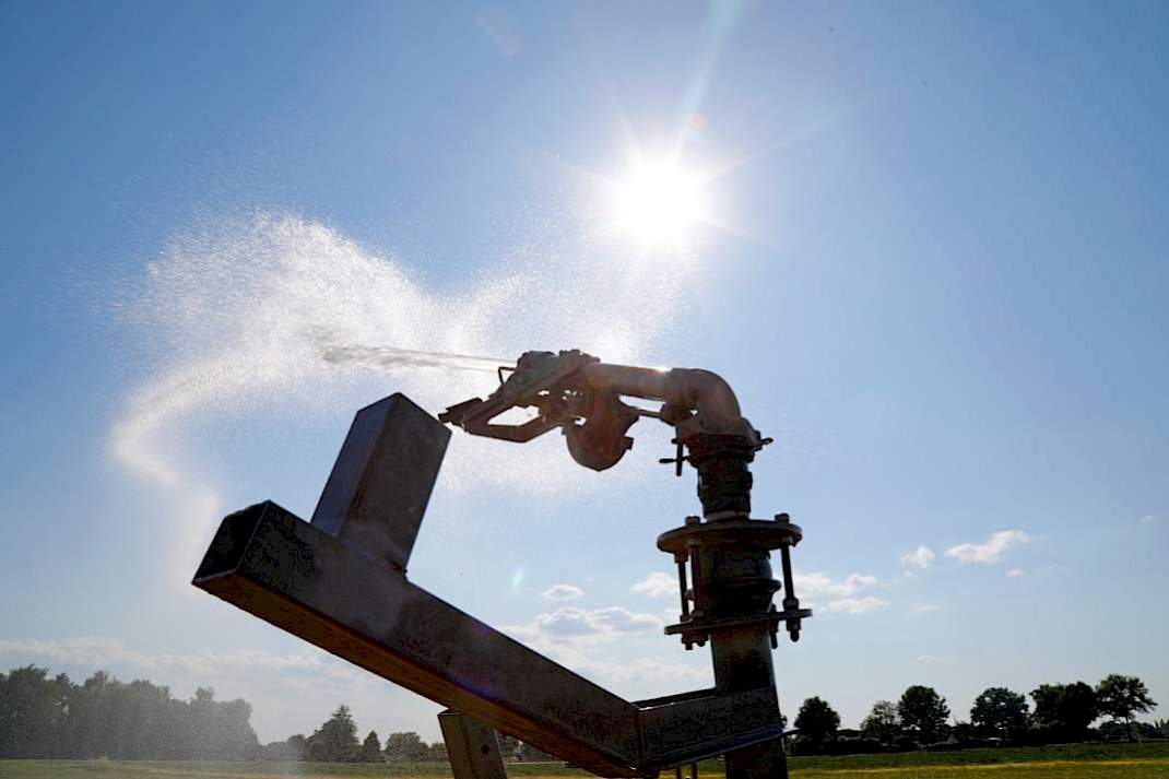 Beregeningsinstallatie in de zon