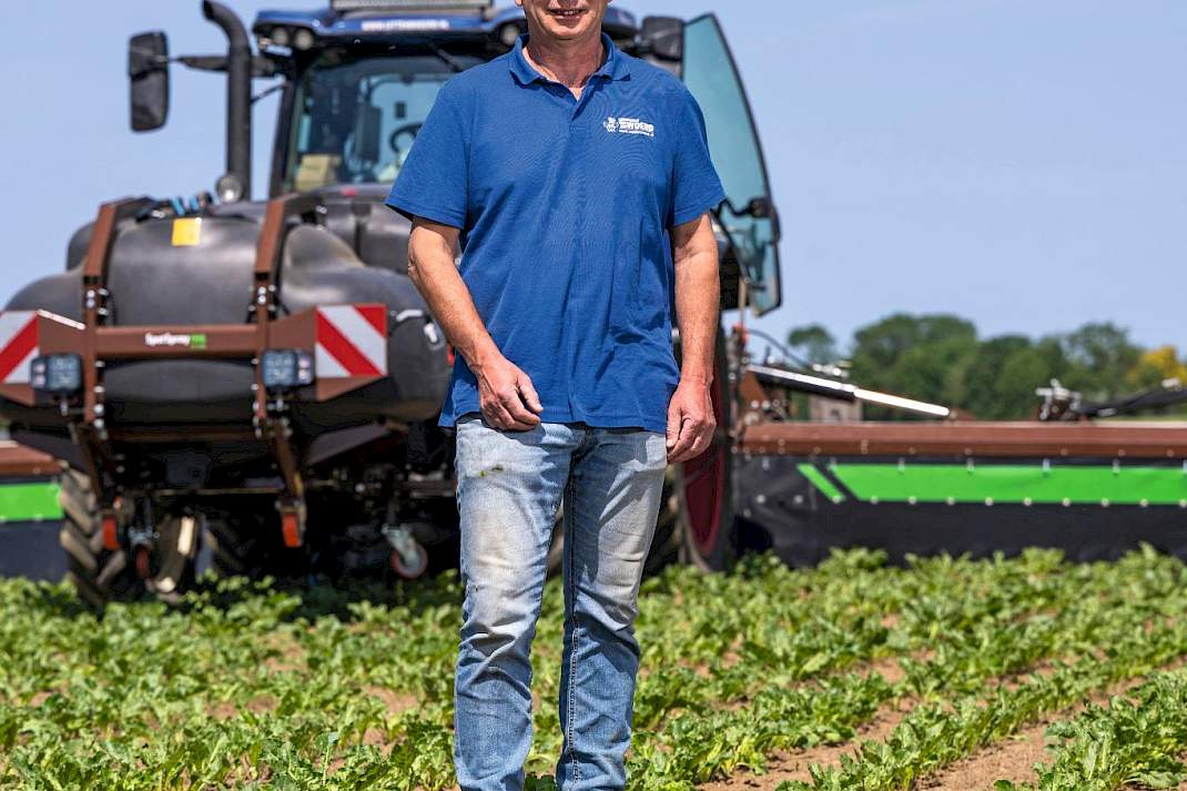 Gijs van der Woerd spotsprayer bieten