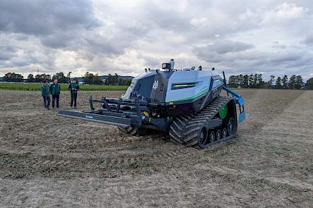 Robot AgXeed autonoom suikerbieten