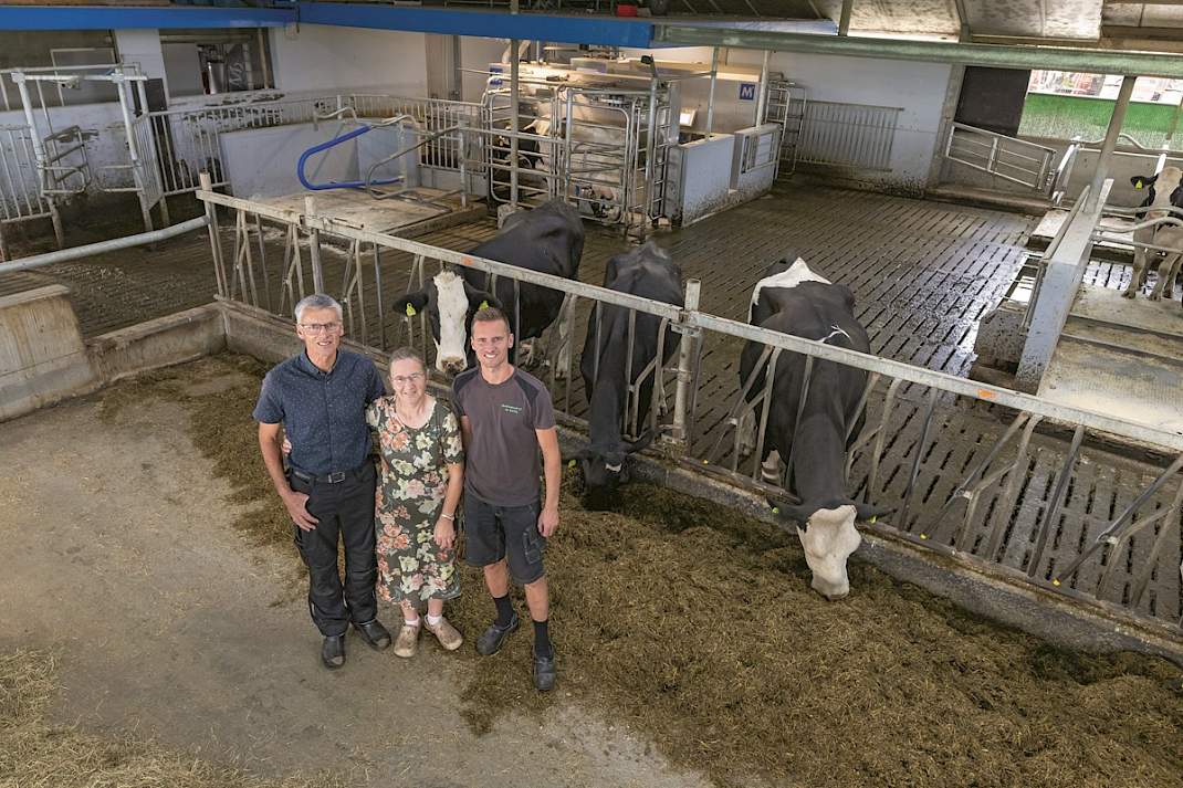 De familie De Koning in hun nieuwe stal