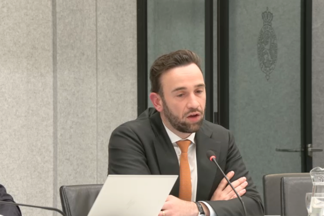 Staatssecretaris Erkens tijdens het debat gewasbescherming