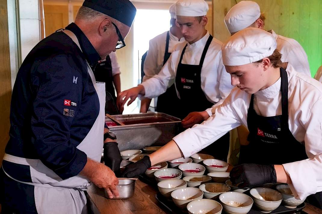Drentse producten werden verwerkt in een lunch.